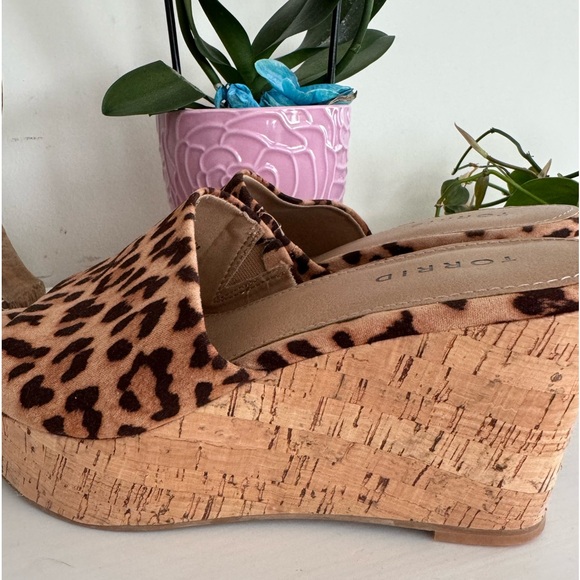 Torrid wedges - Picture 2 of 5